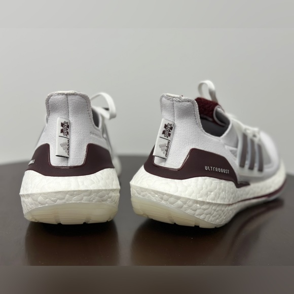 Adidas Ultraboost 2021 Mississippi State Bulldogs NCAA - Picture 6 of 9